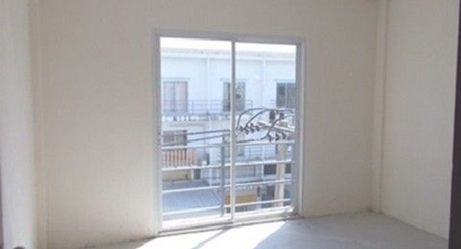 For sale 1 bed retail Space in Thanyaburi, Pathum Thani