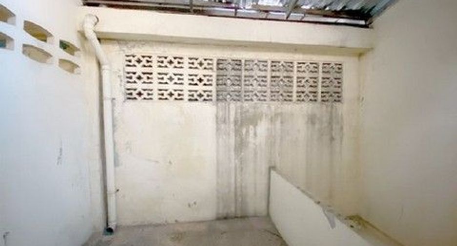 For sale 1 Beds retail Space in Thanyaburi, Pathum Thani