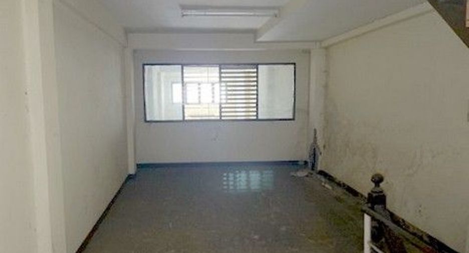 Local comercial en venta de 1 habitaciones en Thanyaburi, Pathum Thani