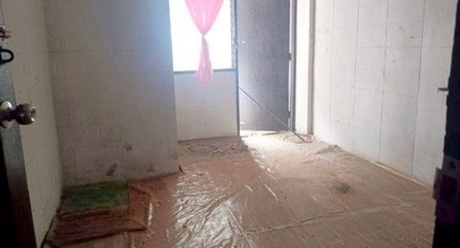 For sale 1 bed retail Space in Thanyaburi, Pathum Thani