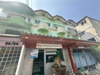 For sale 3 bedrooms retail Space in Mueang Samut Sakhon, Samut Sakhon