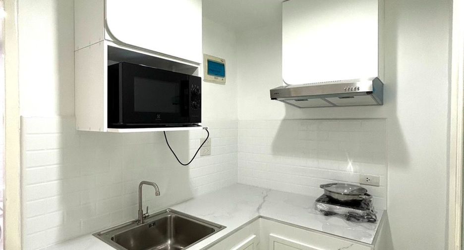 For sale 2 bedrooms condo in Mueang Chon Buri, Chonburi