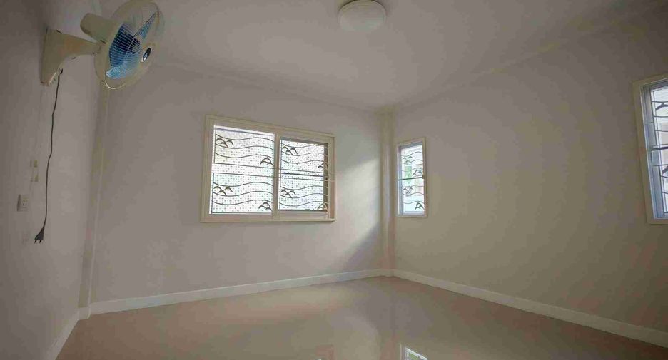 For rent 3 bedrooms house in Mueang Phuket, Phuket