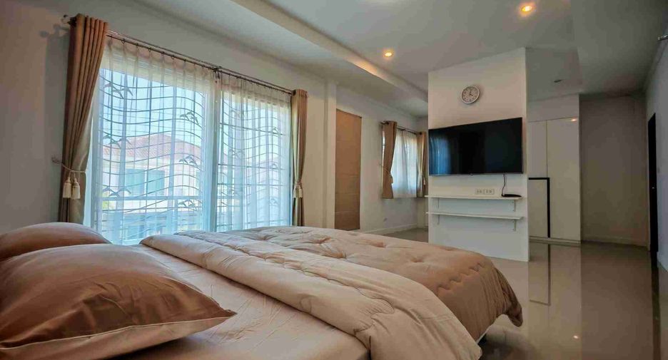 For rent 3 bedrooms house in Mueang Phuket, Phuket