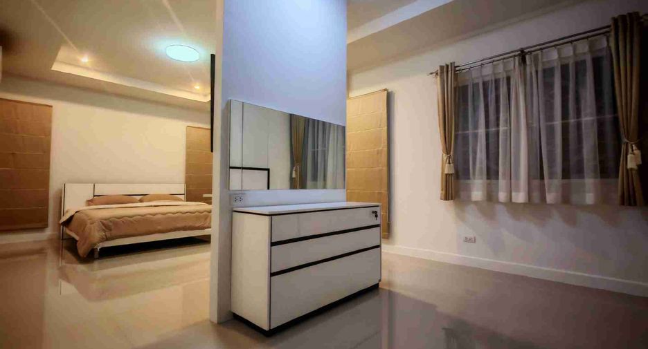 For rent 3 bedrooms house in Mueang Phuket, Phuket