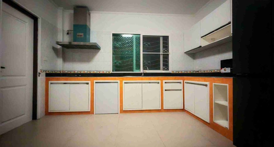For rent 3 bedrooms house in Mueang Phuket, Phuket