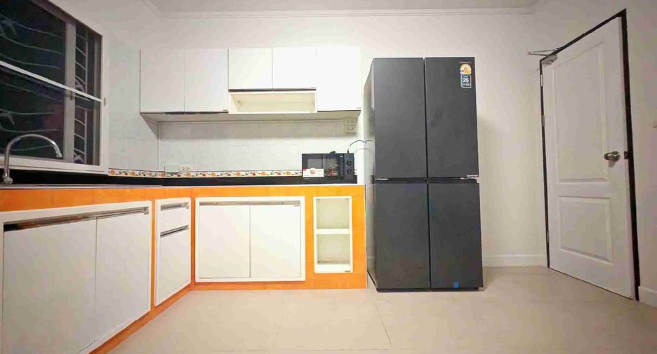 For rent 3 bedrooms house in Mueang Phuket, Phuket