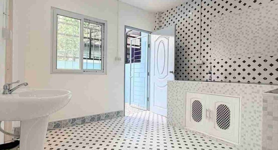Haus zum Kauf mit 1 Zimmer in Mueang Phuket, Phuket
