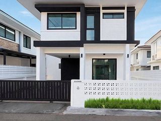 For Rent 5 Bedroom House In Bang Lamung, Chonburi