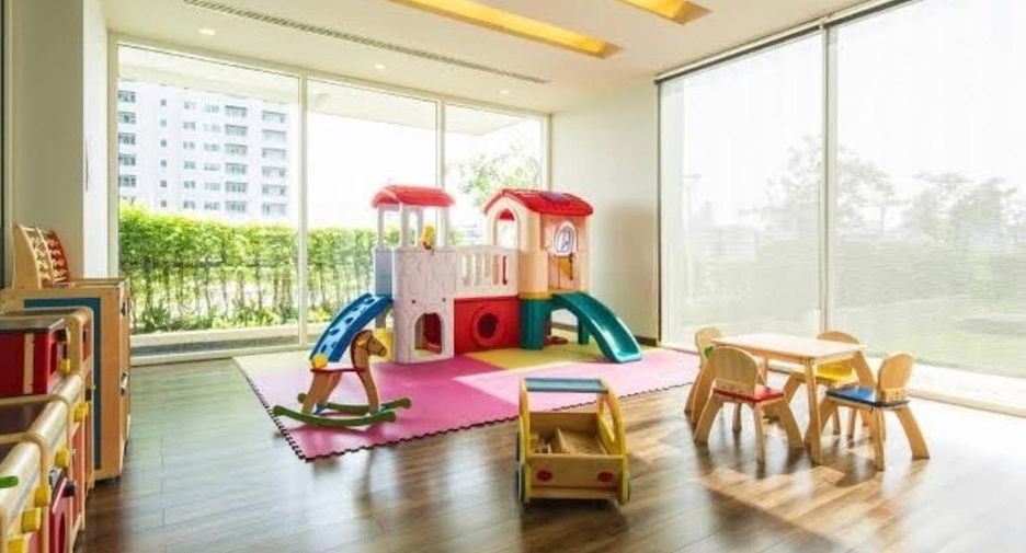 À louer et à vendre 1 chambre condo à Watthana, Bangkok
