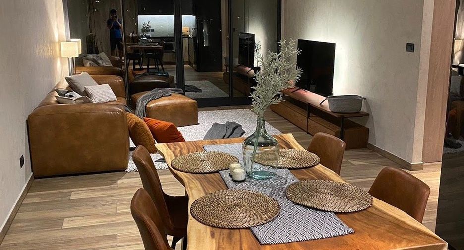 For rent and for sale 2 bedrooms condo in Watthana, Bangkok
