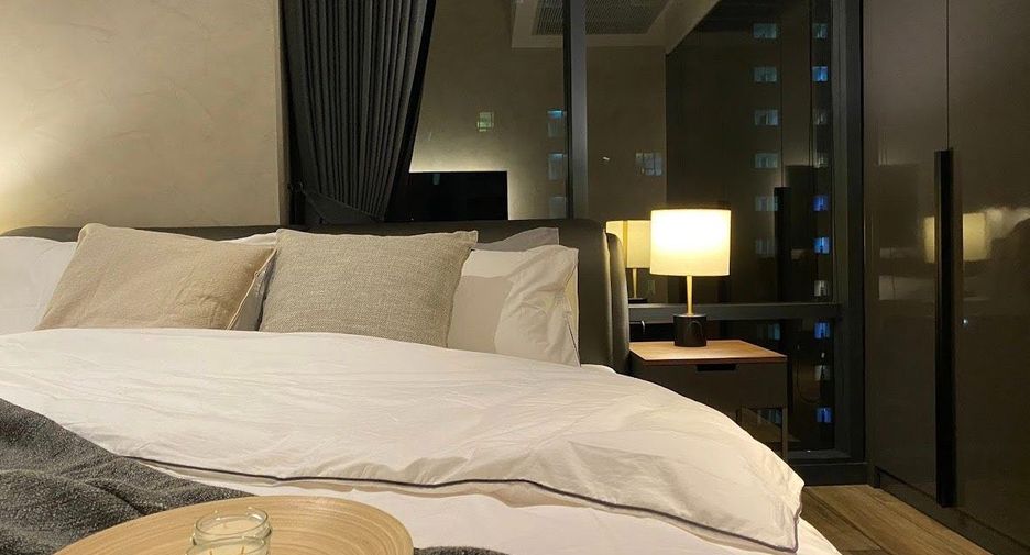 For rent and for sale 2 bedrooms condo in Watthana, Bangkok