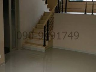 Reihenhaus zur Miete mit 3 Zimmer in Suan Luang, Bangkok