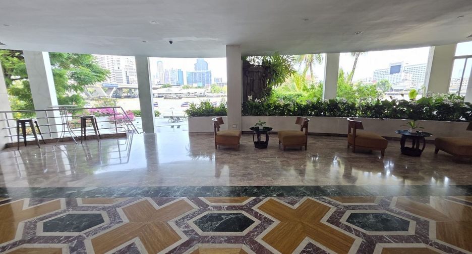 For sale 3 bedrooms condo in Khlong San, Bangkok