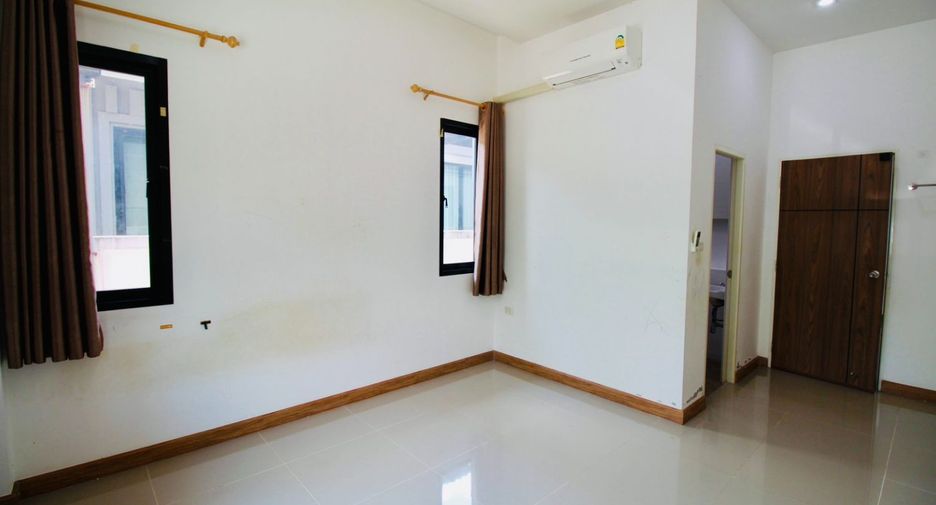 出售 3 卧室 独立屋 在 Mueang Rayong, Rayong