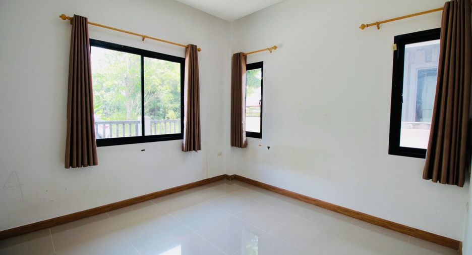出售 3 卧室 独立屋 在 Mueang Rayong, Rayong