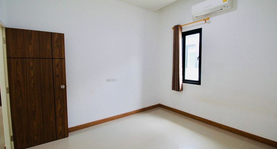 出售 3 卧室 独立屋 在 Mueang Rayong, Rayong