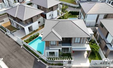 For sale 5 bedrooms villa in Bang Lamung, Chonburi