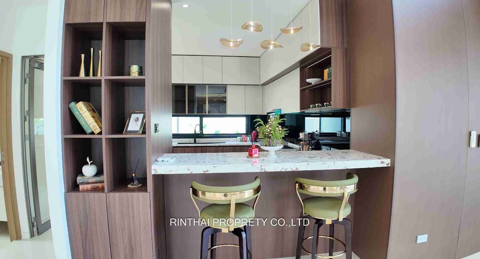 For sale 5 bedrooms villa in Bang Lamung, Chonburi