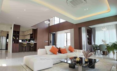 For sale 5 bedrooms villa in Bang Lamung, Chonburi