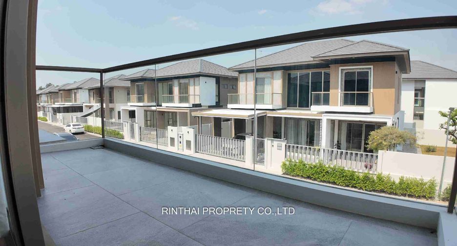 For sale 5 bedrooms villa in Bang Lamung, Chonburi