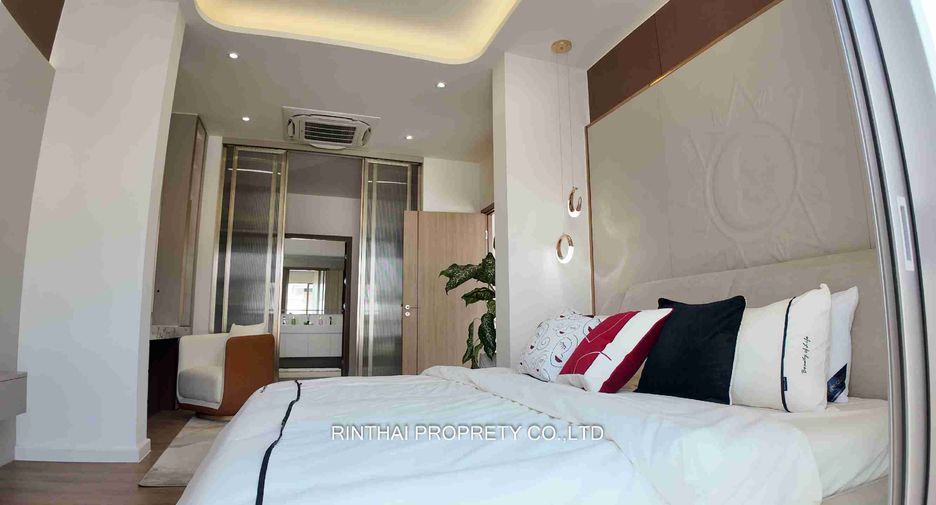 For sale 5 bedrooms villa in Bang Lamung, Chonburi