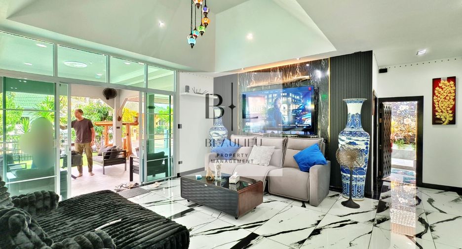 For rent そして for sale 3 ベッドルーム house in Bang Lamung, Chonburi