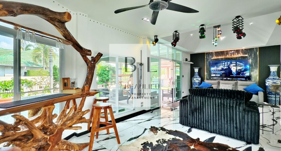 For rent そして for sale 3 ベッドルーム house in Bang Lamung, Chonburi
