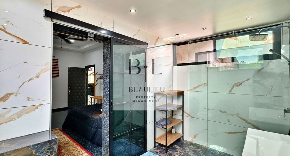 For rent そして for sale 3 ベッドルーム house in Bang Lamung, Chonburi