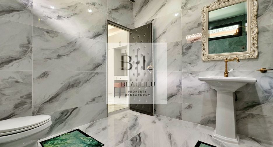 For rent そして for sale 3 ベッドルーム house in Bang Lamung, Chonburi