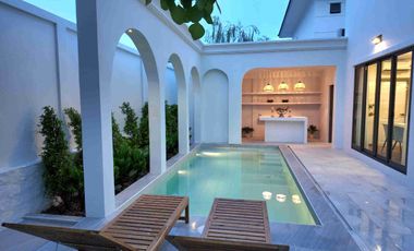 For sale and for rent 4 bedrooms villa in Sattahip, Chonburi