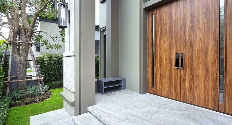 For sale 4 bedrooms house in Rat Burana, Bangkok