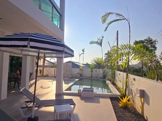 For sale 4 bedrooms villa in Ko Samui, Surat Thani