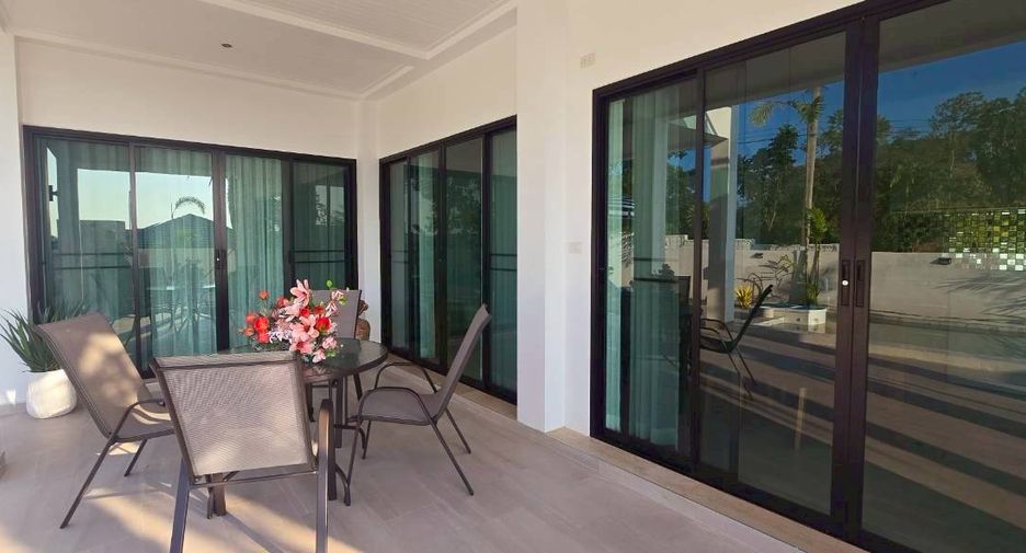 For sale 4 bedrooms villa in Ko Samui, Surat Thani