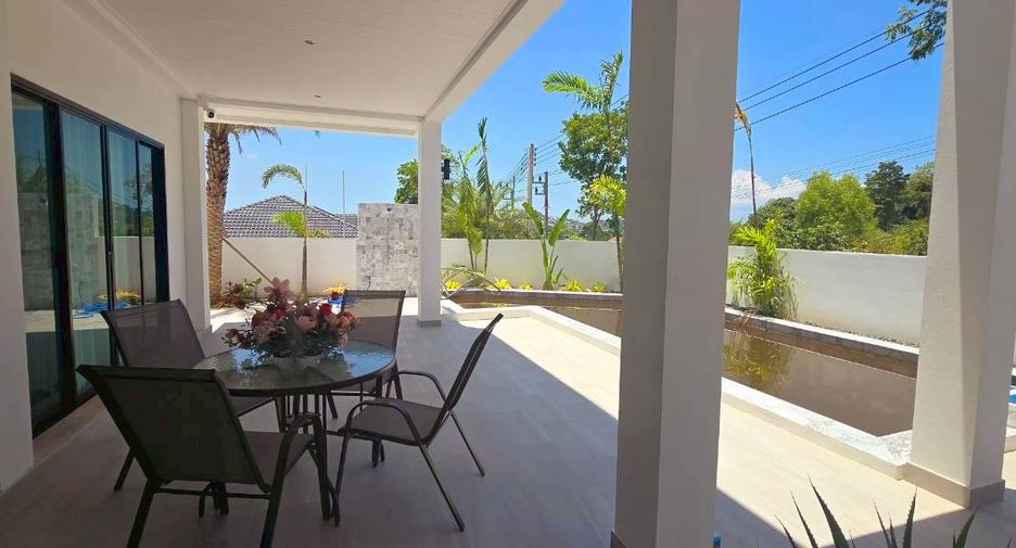 For sale 4 bedrooms villa in Ko Samui, Surat Thani