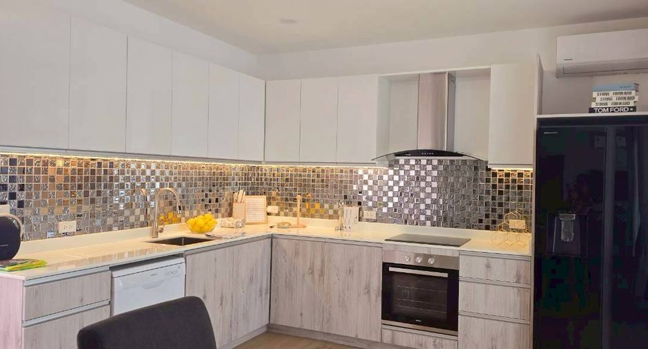 For sale 4 bedrooms villa in Ko Samui, Surat Thani