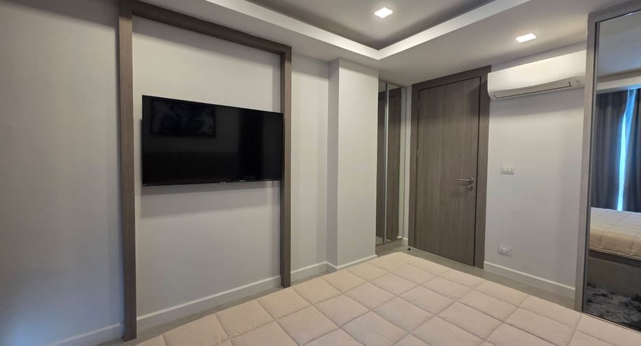 For rent 3 bedrooms condo in Bang Lamung, Chonburi