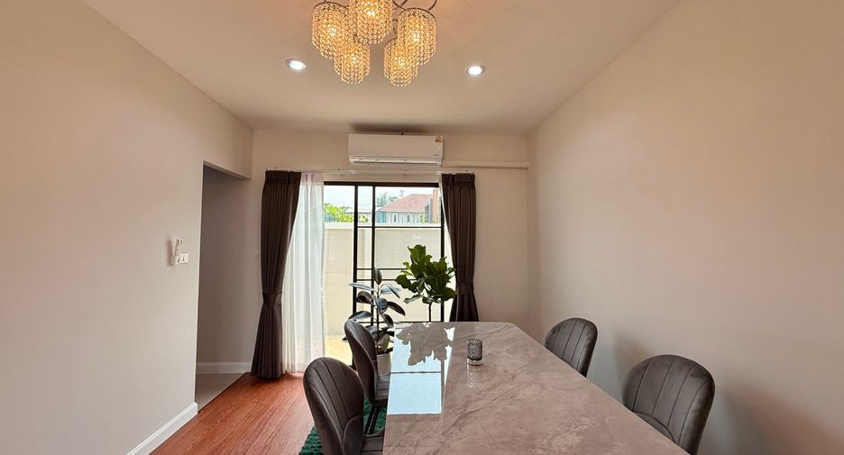 Casa en alquiler de 3 habitaciones en San Kamphaeng, Chiang Mai