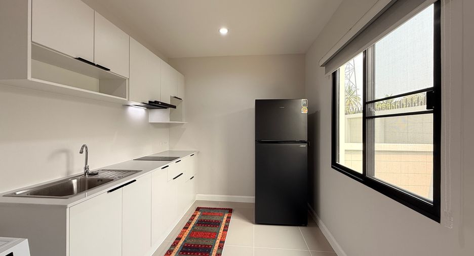 Casa en alquiler de 3 habitaciones en San Kamphaeng, Chiang Mai