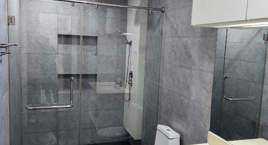 Condo en alquiler de 2 habitaciones en North Pattaya, Pattaya