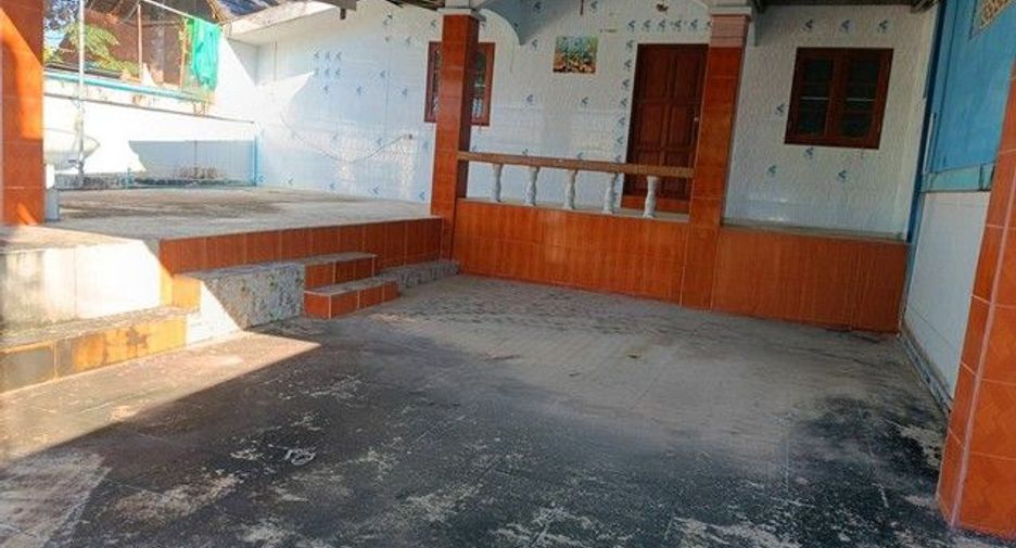 For sale 2 bedrooms house in La-un, Ranong