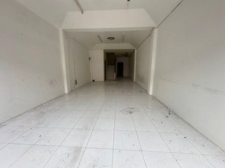 Local comercial en venta de 3 habitaciones en Khiri Rat Nikhom, Surat Thani