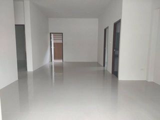 For sale 2 bedrooms house in Khiri Rat Nikhom, Surat Thani