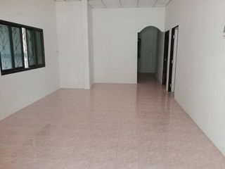 For sale 2 bedrooms house in Khiri Rat Nikhom, Surat Thani