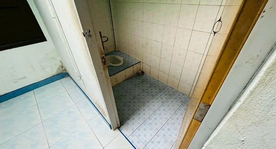 For sale 2 bedrooms house in Khiri Rat Nikhom, Surat Thani
