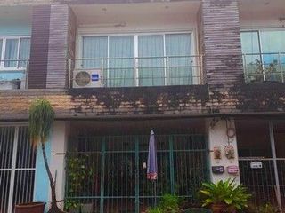 For sale 2 bedrooms retail Space in Thalang, Phuket