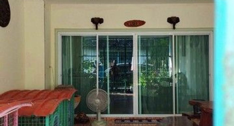 For sale 2 bedrooms retail Space in Thalang, Phuket
