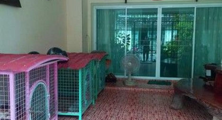 For sale 2 bedrooms retail Space in Thalang, Phuket