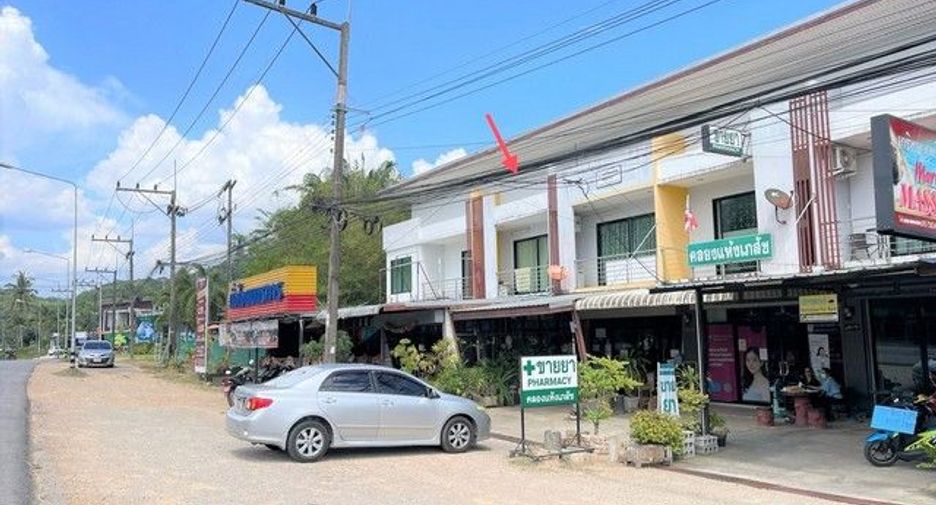 For sale 2 bedrooms retail Space in Khlong Thom, Krabi
