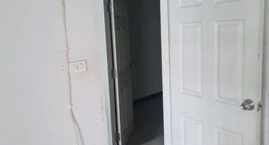 For sale 3 bedrooms retail Space in Khlong Thom, Krabi